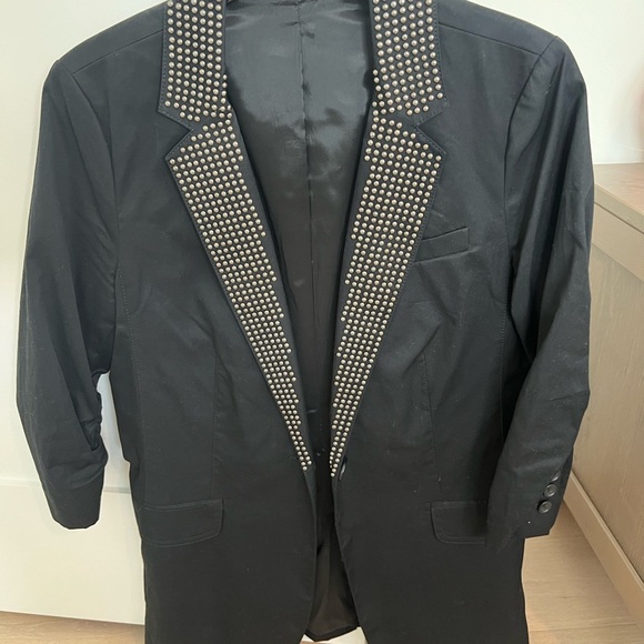 Express Black Blazer with Studded Lapels. 3/4 sleeve, ruched - Picture 1 of 7